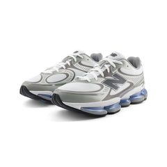 Tênis New Balance Abzorb 2000