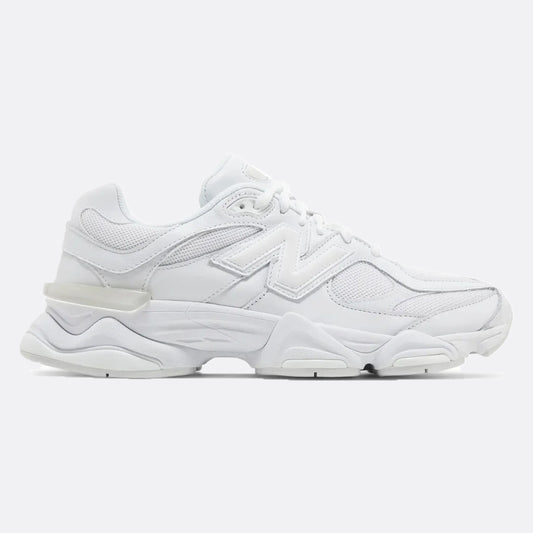 Tênis New Balance 9060