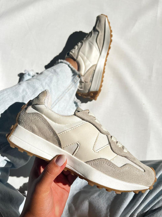 Tênis New Balance 327