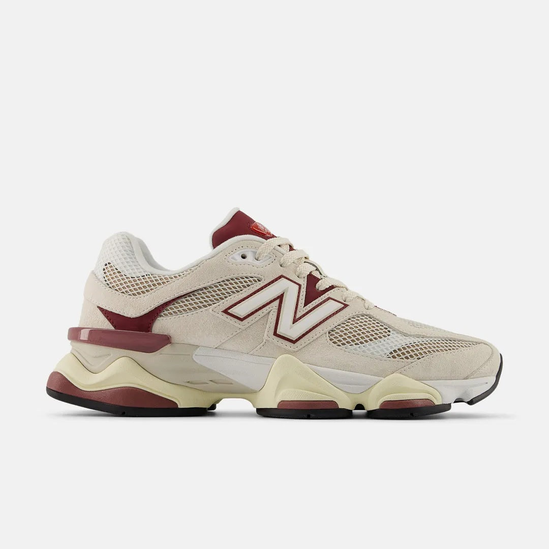 Tênis New Balance 9060
