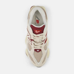 Tênis New Balance 9060