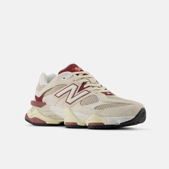Tênis New Balance 9060