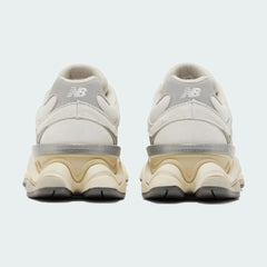 Tênis New Balance 9060