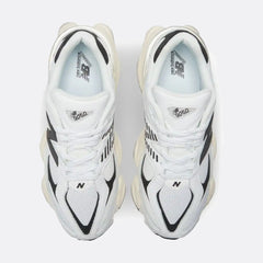 Tênis New Balance 9060