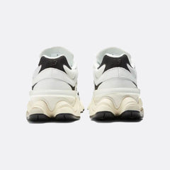 Tênis New Balance 9060