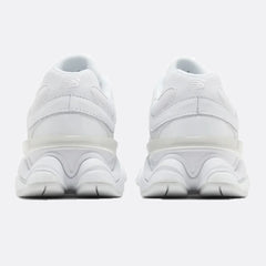 Tênis New Balance 9060